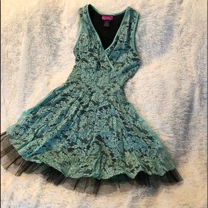 SayWhat” Laced Teal & Black short dress